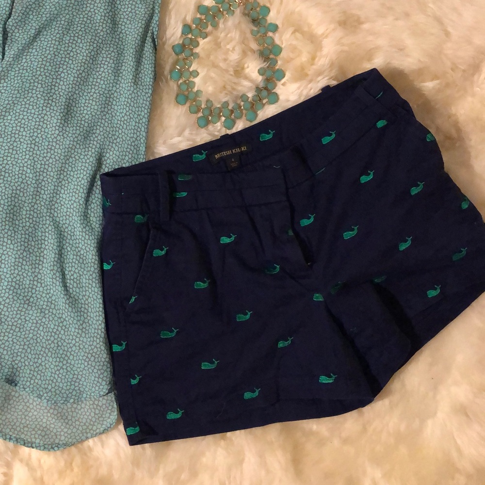 Preppy navy blue shorts